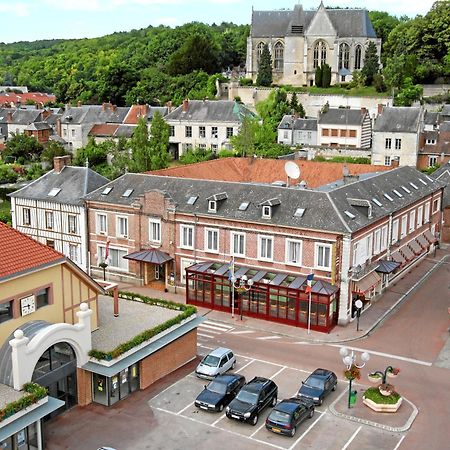 Hotel&Restaurant Le Cardinal Poix-de-Picardie Esterno foto