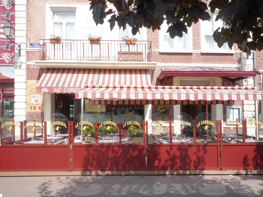 Hotel&Restaurant Le Cardinal Poix-de-Picardie Esterno foto
